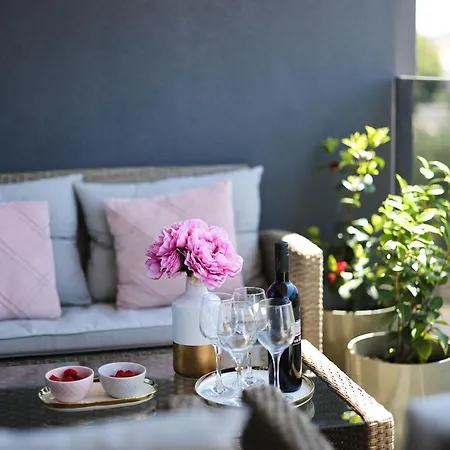Апартаменты Vito'S Place