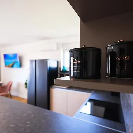 Апартаменты Vito'S Place
